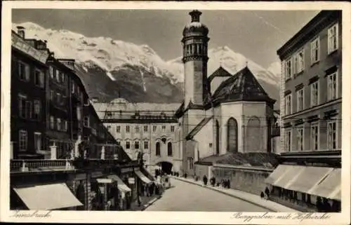 Ak Innsbruck in Tirol, Burggraben, Hofkirche