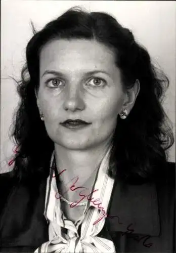 Foto Politikerin Gertrud Bergkemper, Autogramm