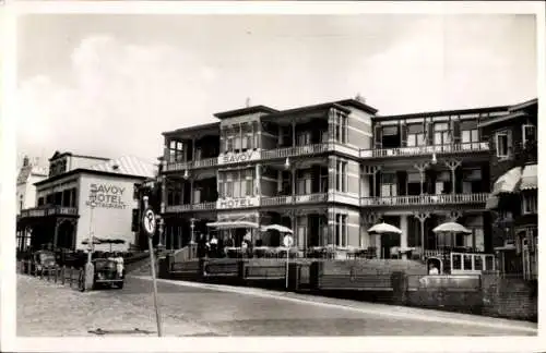 Ak Scheveningen Den Haag Südholland, Hotel Savoy, Zeekant 50