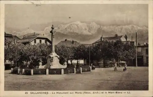 Ak Sallanches Haute Savoie, Kriegerdenkmal, Mont Blanc