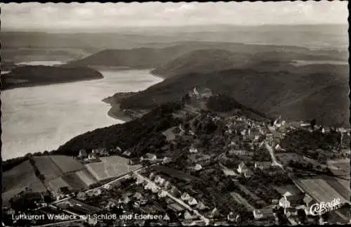 Ak Waldeck am Edersee Hessen, Schloss Waldeck, Edersee, Fliegeraufnahme