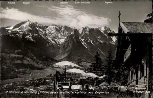 Ak Garmisch Partenkirchen in Oberbayern, St. Martin am Grasberg, Wettersteingebirge, Zugspitze