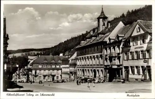 Ak Triberg im Schwarzwald, Marktplatz, Apotheke