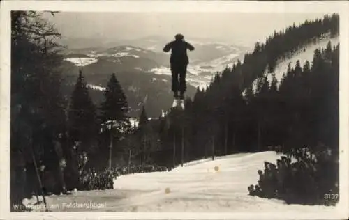 Ak Feldberg im Schwarzwald, Weitsprung am Feldberghügel, Winter, Skispringer