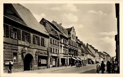 Ak Eilenburg an der Mulde, Torgauer Straße, Hotel Roter Hirsch, Geschäfte