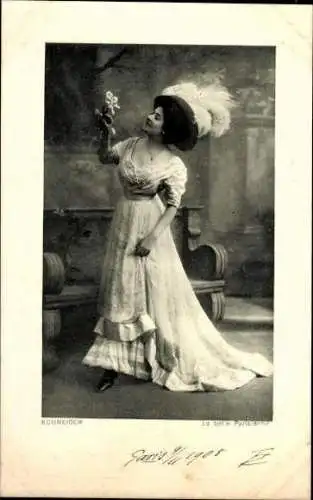 Set von 6 AK Hortense SCHNEIDER,  LA BELLE PARISIENNE,1908 Edwardian Lady