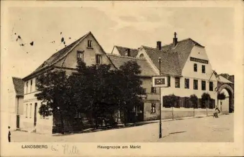 Ak Landsberg im Saalekreis, Hausgruppe am Markt