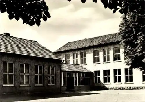 Ak Dachwig in Thüringen, Schule