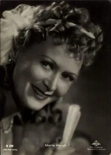 Ak Schauspielerin Marte Harell, Portrait