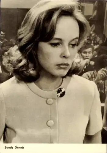 Ak Schauspieler Sandy Dennis, Portrait