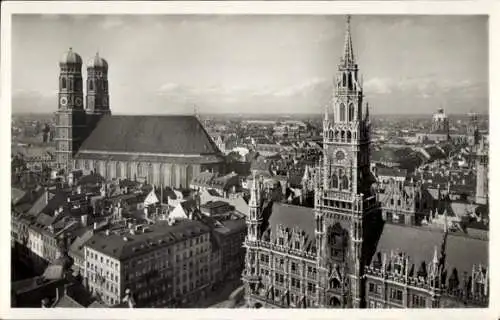 Ak München, Blick vom Petersturm, Rathaus, Frauenkirche