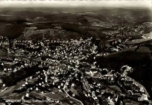 Ak Betzdorf an der Sieg, Gesamtansicht, Luftaufnahme