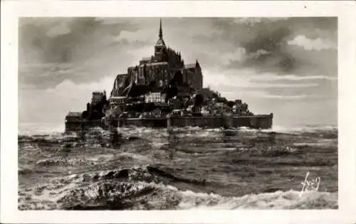 Ak Le Mont Saint Michel Manche, Le Mont par temps d'equinoxe