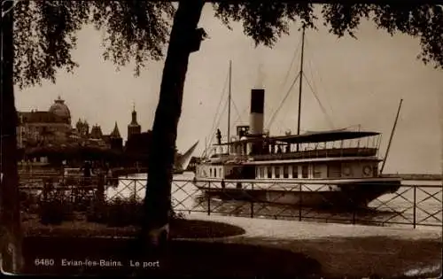 Ak Évian les Bains Haute Savoie, Hafen, Dampfer