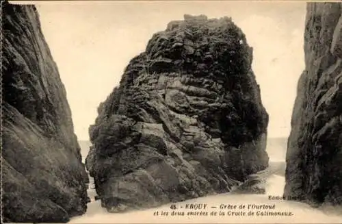 Ak Erquy Côtes d’Armor, Greve de l'Ourtoue, Les deux entrees de la Grotte de Galimoneux