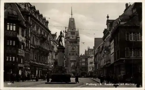 Ak Freiburg im Breisgau, Kaiserstraße, Martinstor