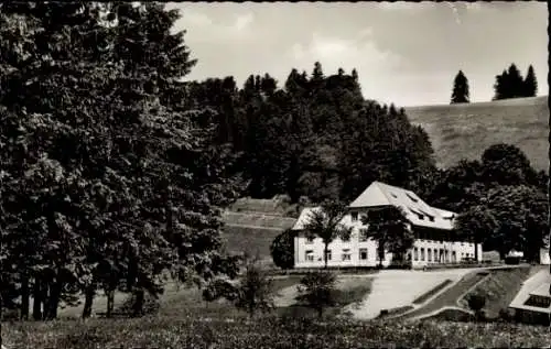 Ak Neuhäusle Sankt Märgen im Schwarzwald, Gasthaus und Metzgerei zur Sonne