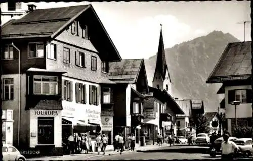 Ak Oberstdorf im Oberallgäu, Straße, Kirche, Touropa