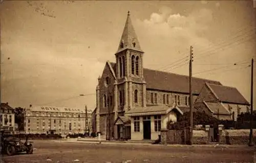 Ak Wimereux Pas de Calais, Kirche, Hotel Belle Vue