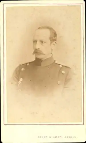 CDV 1874, von Waldow, Hauptmann des Garde Jäger Bataillons, Unterrichtsdirigent Zentralturnanstalt