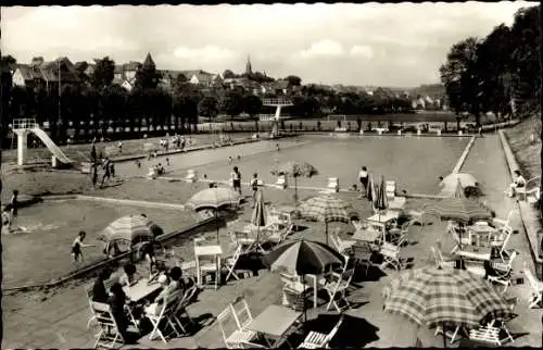 Ak Büren in Westfalen, Freibad, Terrasse