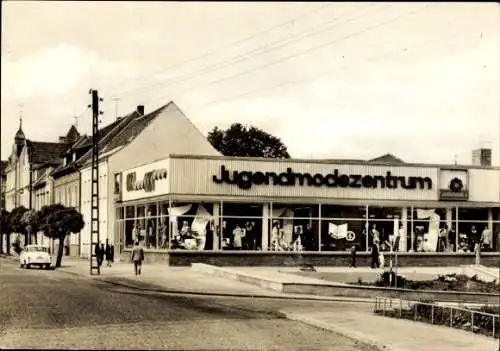 Ak Leinefelde Worbis Eichsfeld Thüringen, Blick in die Bahnhofstraße, Jugendmodezentrum