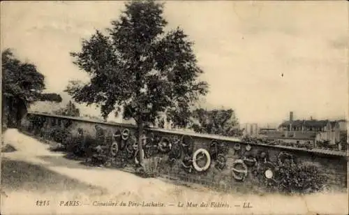 Ak Paris, Friedhof Père Lachaise, Die Federes-Mauer