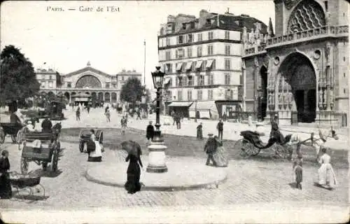 Ak Paris X, Gare de l’Est, Straßenpartie, Passanten