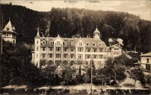 Ak St. Blasien im Südschwarzwald, Straßenpartie mit Blick auf das Luisenheim