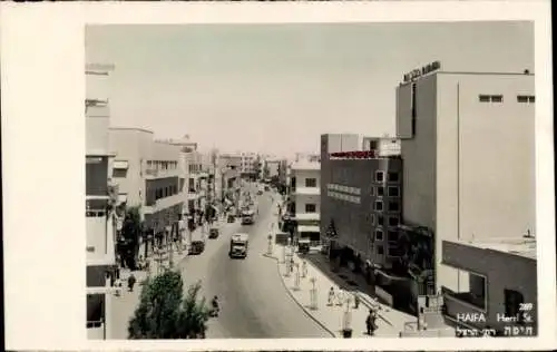 Ak Haifa Israel, Herzl street