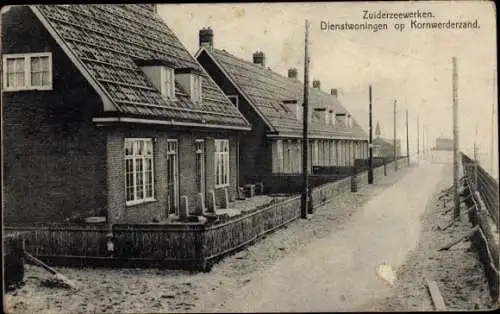 Ak Kornwerderzand Friesland Niederlande, Zuiderzeewerken, Dienstwoningen