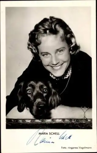 Ak Schauspielerin Maria Schell, Portrait, Hund, Autogramm