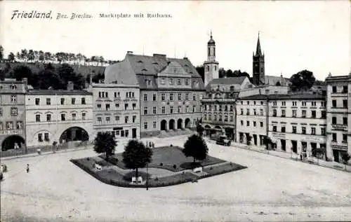 Ak Mieroszów Friedland Bezirk Breslau Niederschlesien, Marktplatz, Rathaus