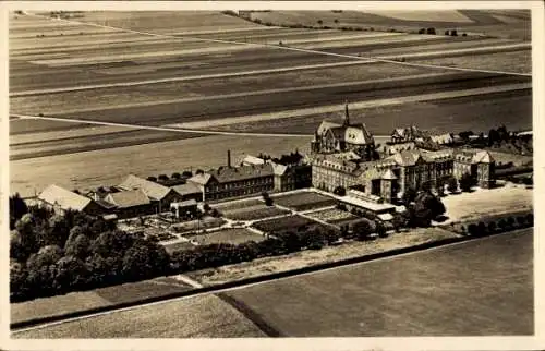 Ak Nysa Neisse Schlesien, Missionshaus Heiligkreuz, Fliegeraufnahme