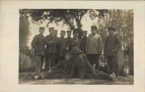 Foto Ak Deutsche Soldaten in Uniformen, Infanterie-Regiment 117, I WK