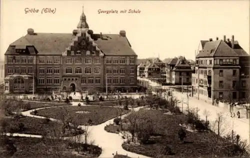 Ak Gröba Riesa an der Elbe Sachsen, Georgplatz mit Schule