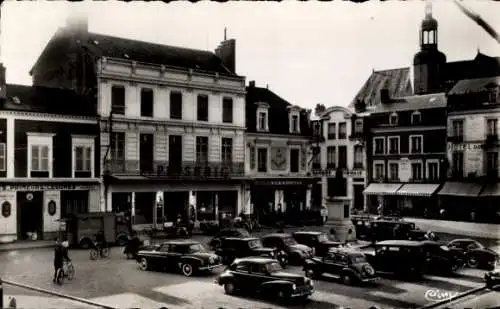 Ak La Flèche Sarthe, Place Henri IV