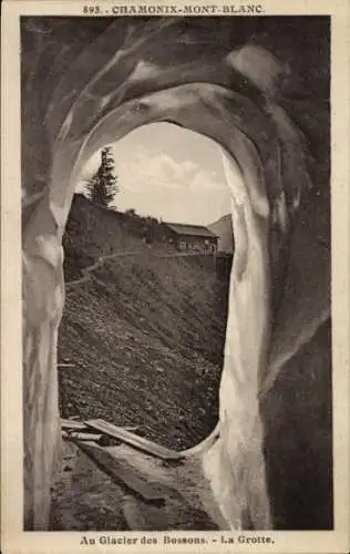 Ak Chamonix Mont Blanc Haute Savoie, Au Glacier des Bossons, La Grotte