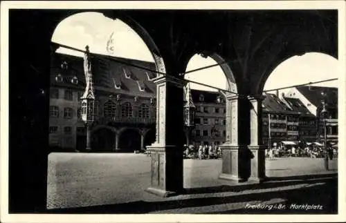 Ak Freiburg im Breisgau, Marktplatz