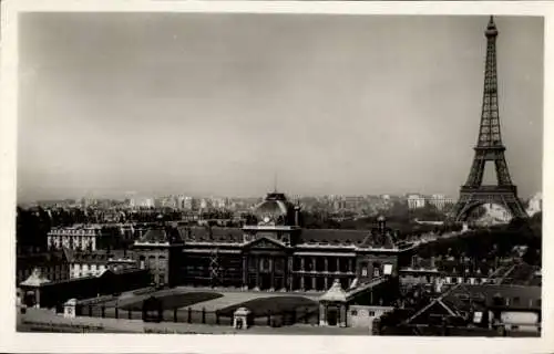 Ak Paris VII, Der Eiffelturm, Eiffelturm, Militärschule