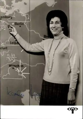 Ak Moderatorin Dr. Karla Wege, Portrait, Autogramm