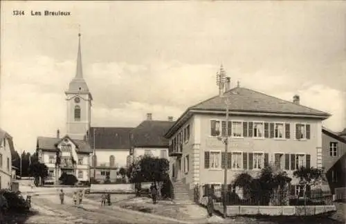 Ak Les Breuleux Kanton Jura, Straßenpartie, Kirche