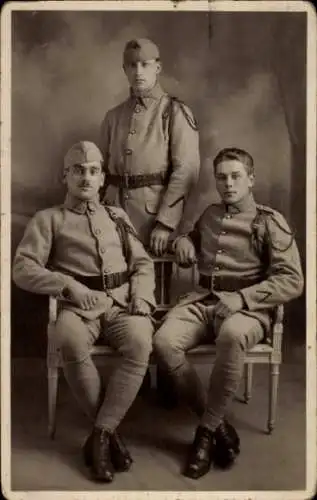 Foto Ak Französische Soldaten in Uniformen