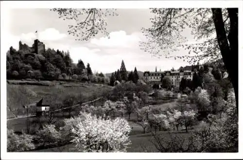 Ak Badenweiler im Schwarzwald, Hotel Römerbad, Schlossruine