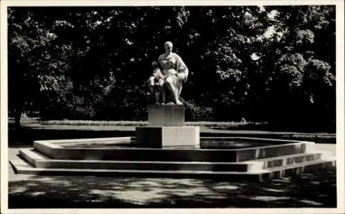 Ak Freiburg im Breisgau Baden Württemberg, Denkmal