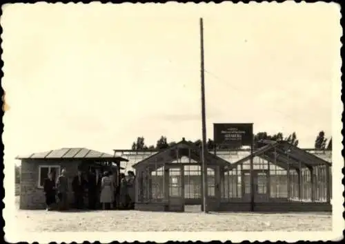 Foto Markkleeberg in Sachsen, Holzverarbeitung Geraberg, Gebäude, Jahr 1957