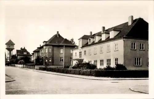 Ak Groitzsch in Sachsen, Friedrich Ebert Straße, Landambulatorium, Wasserturm