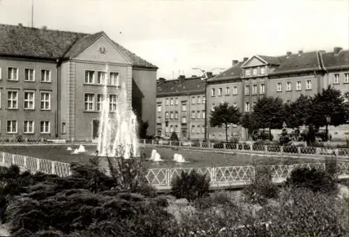 Ak Pasewalk in Mecklenburg Vorpommern, Ernst-Thälmann Platz