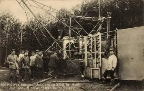 Ak Rethel Ardennes, Motoren des am 3. Oktober zur Landung gezwungenen Ballons Elsass, Soldaten