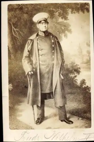 CdV König Friedrich Wilhelm IV von Preußen, Standportrait, Uniform, Mantel